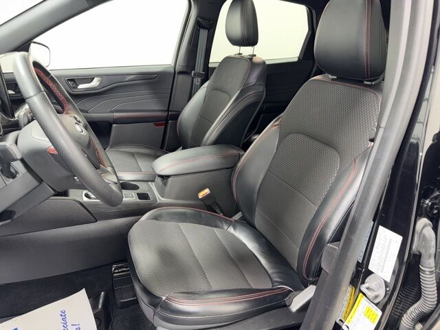 2023 Ford Escape ST-Line Pine River MN