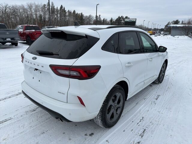 2023 Ford Escape ST-Line Pine River MN