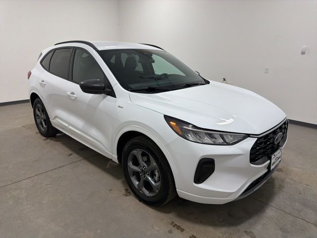 2023 Ford Escape ST-Line Pine River MN