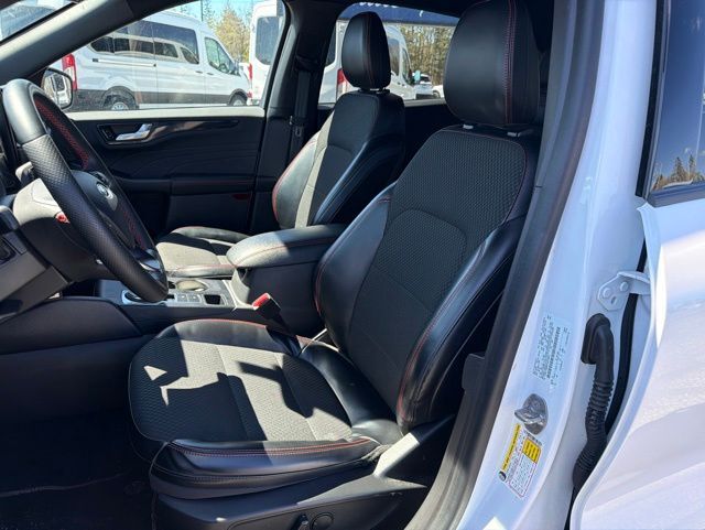 2023 Ford Escape ST-Line Pine River MN