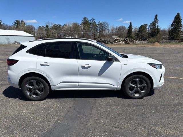 2023 Ford Escape ST-Line Pine River MN