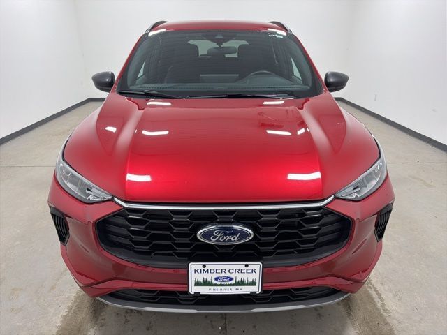 2023 Ford Escape ST-Line Pine River MN