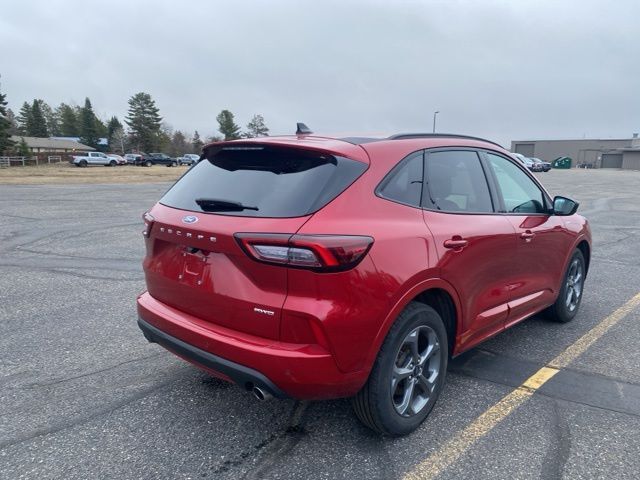 2023 Ford Escape ST-Line Pine River MN