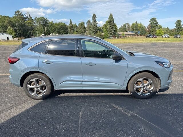 2023 Ford Escape ST-Line Pine River MN