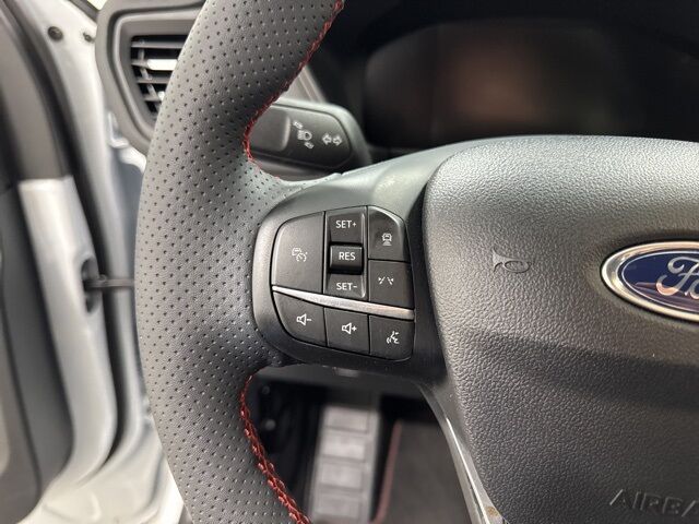 2023 Ford Escape ST-Line Pine River MN