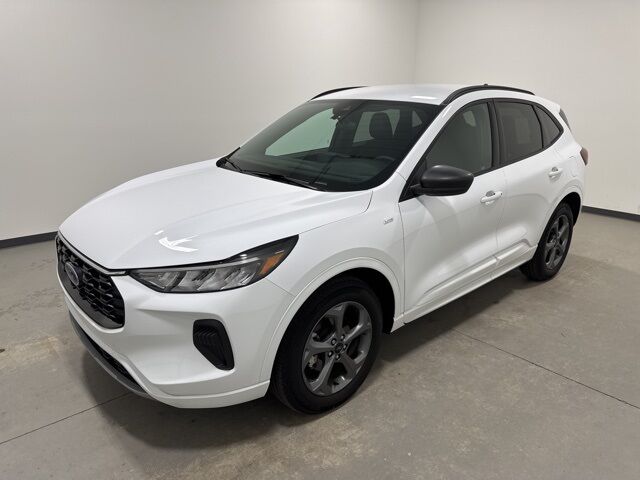 2023 Ford Escape ST-Line Pine River MN
