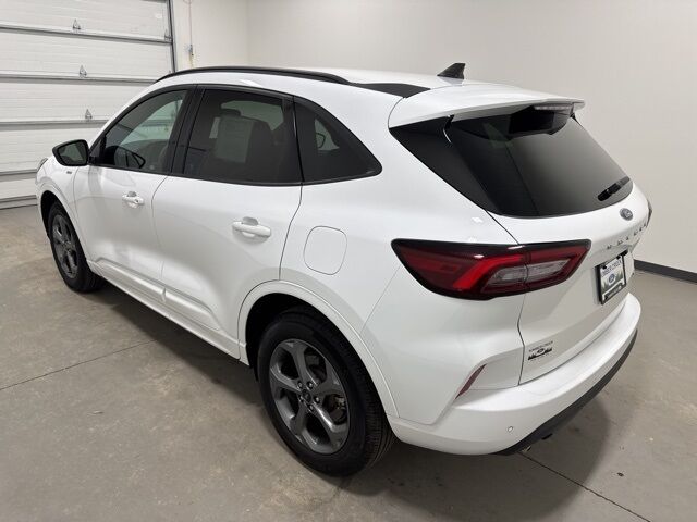 2023 Ford Escape ST-Line Pine River MN