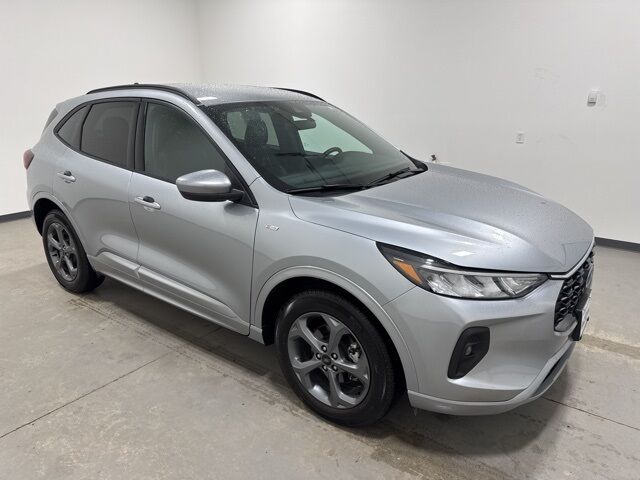 2023 Ford Escape ST-Line Select Pine River MN