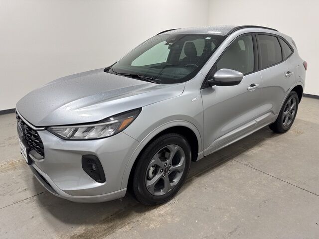 2023 Ford Escape ST-Line Select Pine River MN