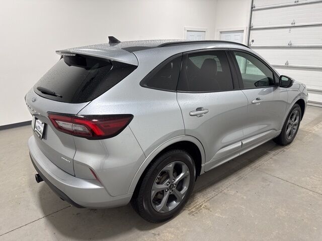 2023 Ford Escape ST-Line Select Pine River MN