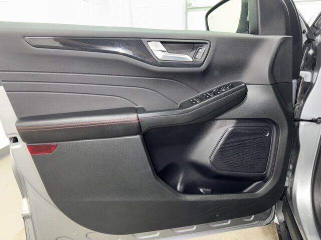 2023 Ford Escape ST-Line Select Pine River MN