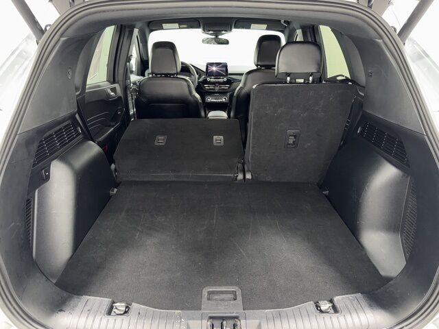 2023 Ford Escape ST-Line Select Pine River MN