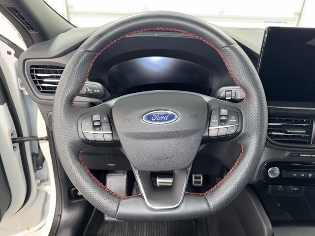 2023 Ford Escape ST-Line Select Pine River MN