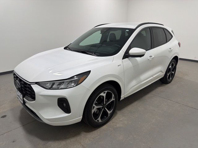 2023 Ford Escape ST-Line Select Pine River MN