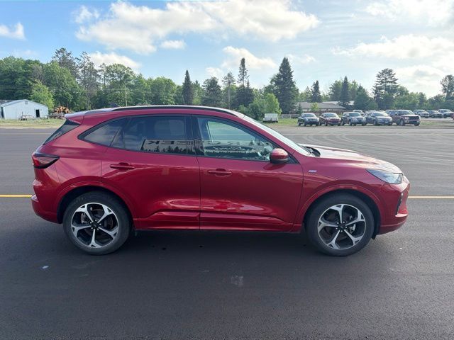 2023 Ford Escape ST-Line Select Pine River MN