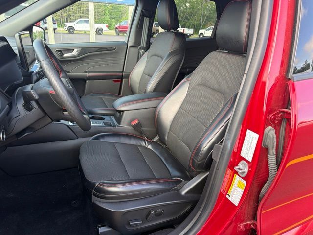 2023 Ford Escape ST-Line Select Pine River MN