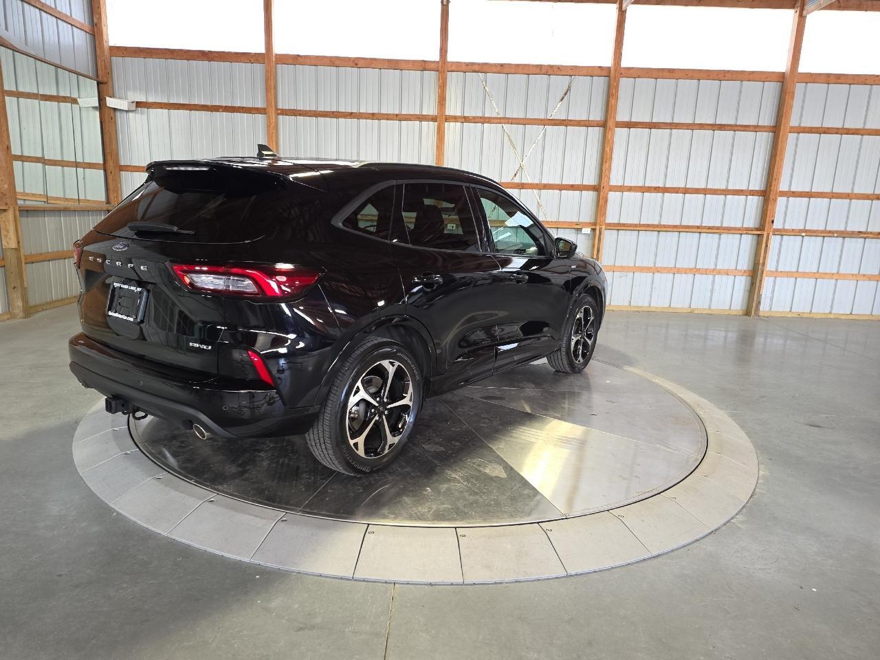 2023 Ford Escape ST-Line Select Sand Lake NY