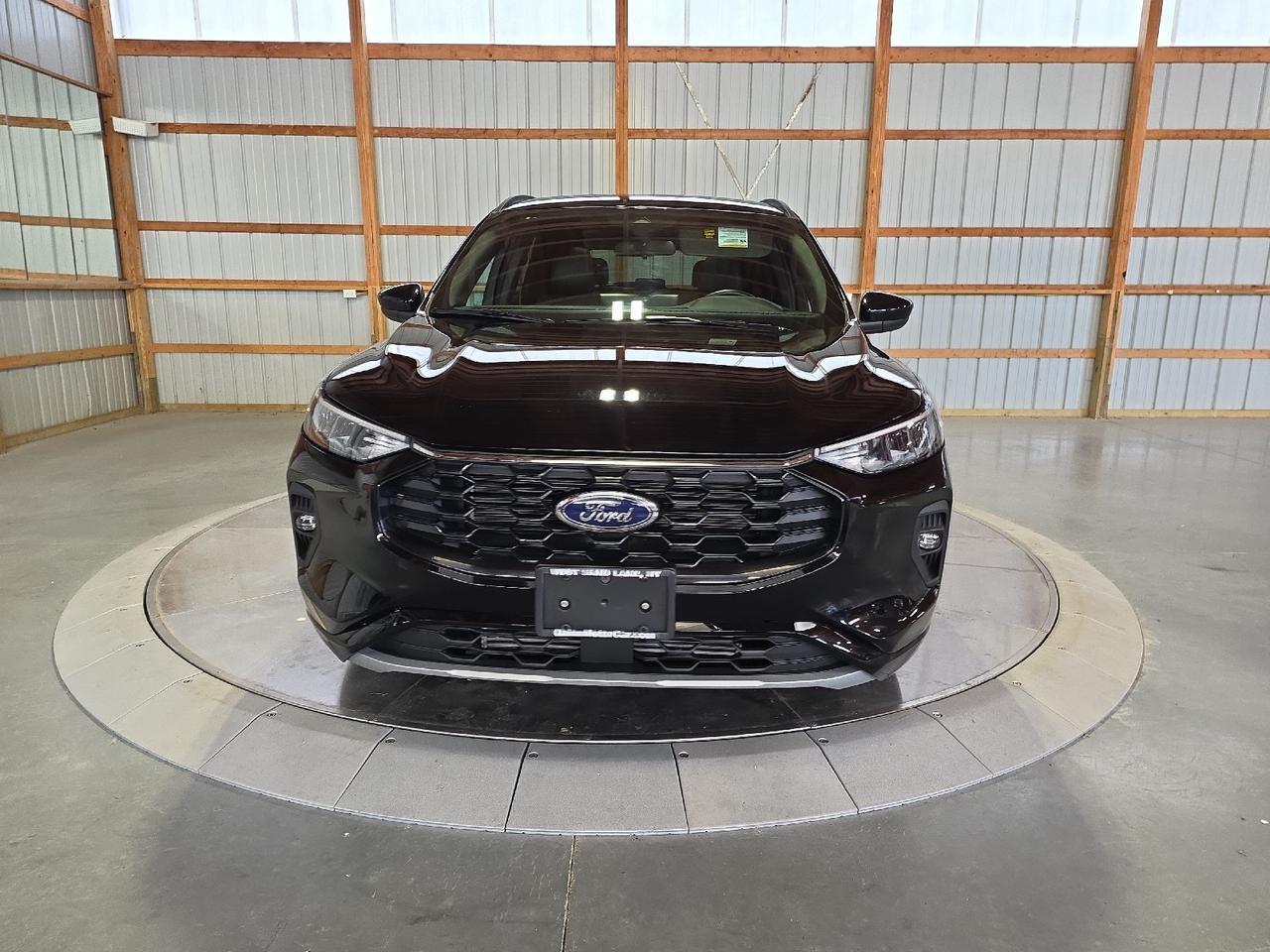 2023 Ford Escape ST-Line Select Sand Lake NY