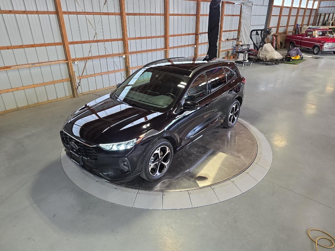 2023 Ford Escape ST-Line Select Sand Lake NY