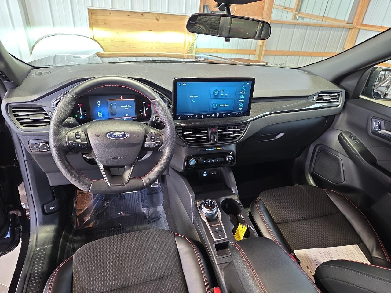 2023 Ford Escape ST-Line Select Sand Lake NY