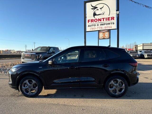 2023 Ford Escape ST-Line Whitecourt AB