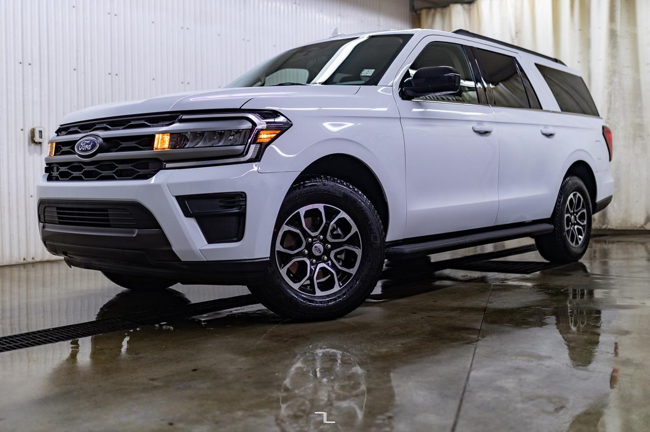 2023 Ford Expedition 4x4 SSV Nav Bcam 3rd Row Red Deer AB