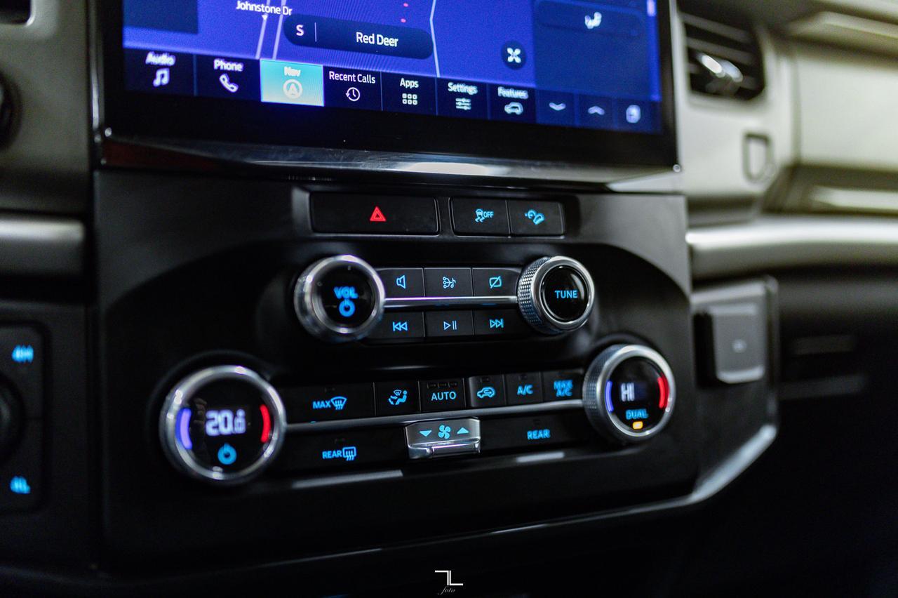 2023 Ford Expedition 4x4 SSV Nav Bcam 3rd Row Red Deer AB