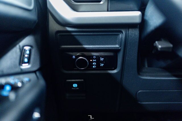 2023 Ford Expedition 4x4 SSV Nav Bcam 3rd Row Red Deer AB