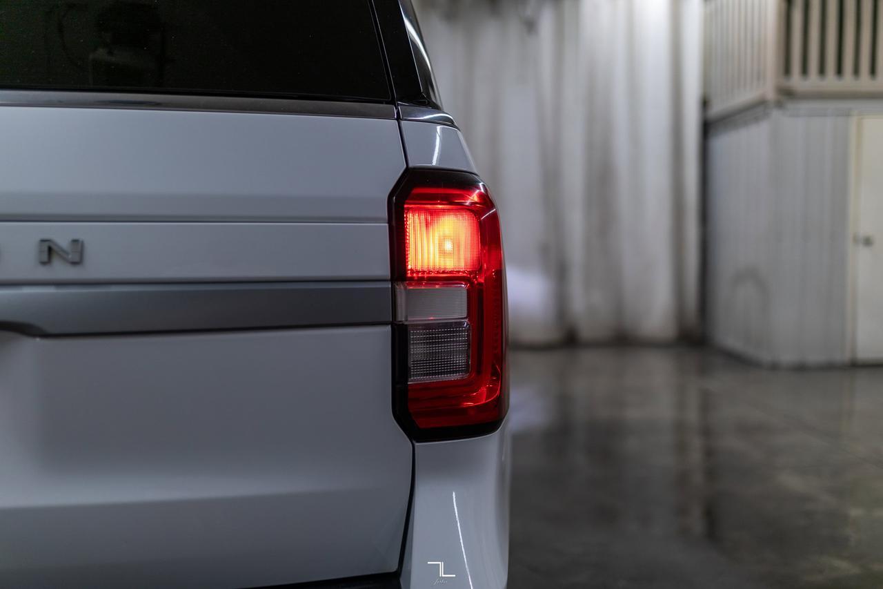 2023 Ford Expedition 4x4 XLT Luxury Leather Nav BCam Red Deer AB