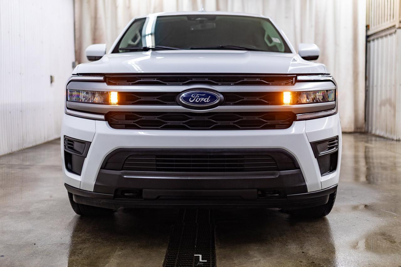 2023 Ford Expedition 4x4 XLT Luxury Leather Nav BCam Red Deer AB