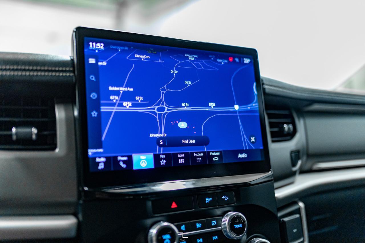 2023 Ford Expedition 4x4 XLT Luxury Leather Nav BCam Red Deer AB