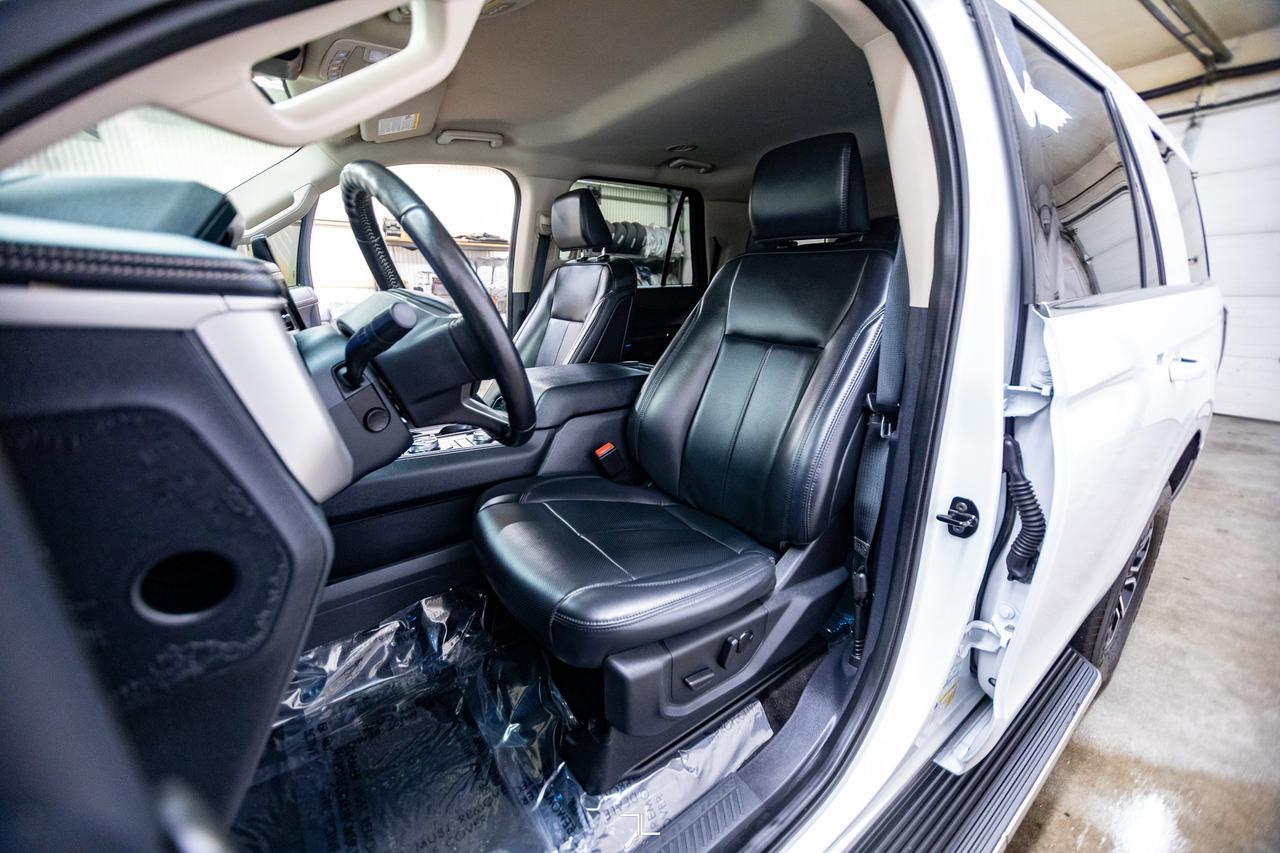 2023 Ford Expedition 4x4 XLT Luxury Leather Nav BCam Red Deer AB