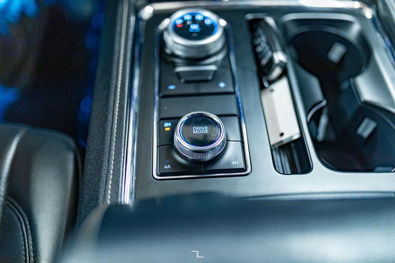 2023 Ford Expedition 4x4 XLT Luxury Leather Nav BCam Red Deer AB