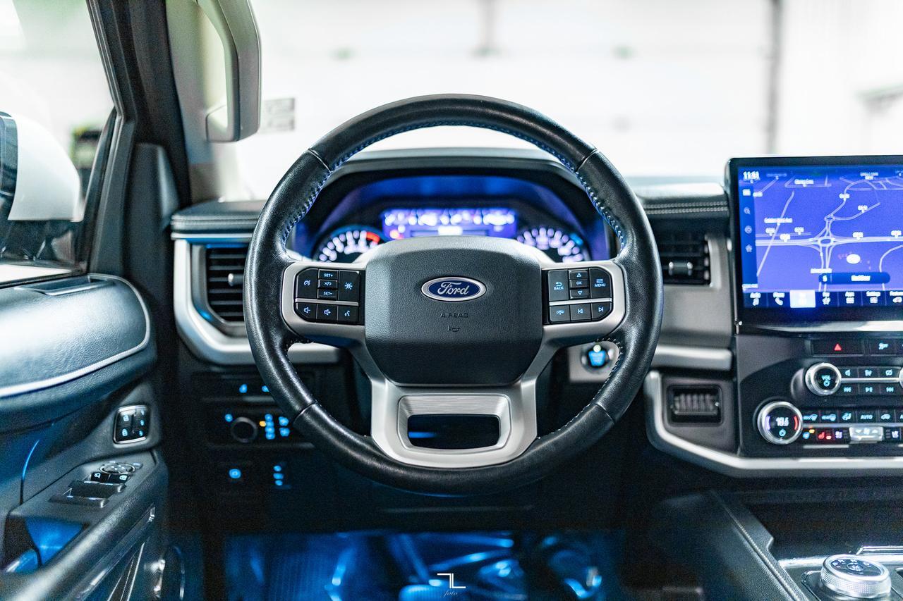 2023 Ford Expedition 4x4 XLT Luxury Leather Nav BCam Red Deer AB