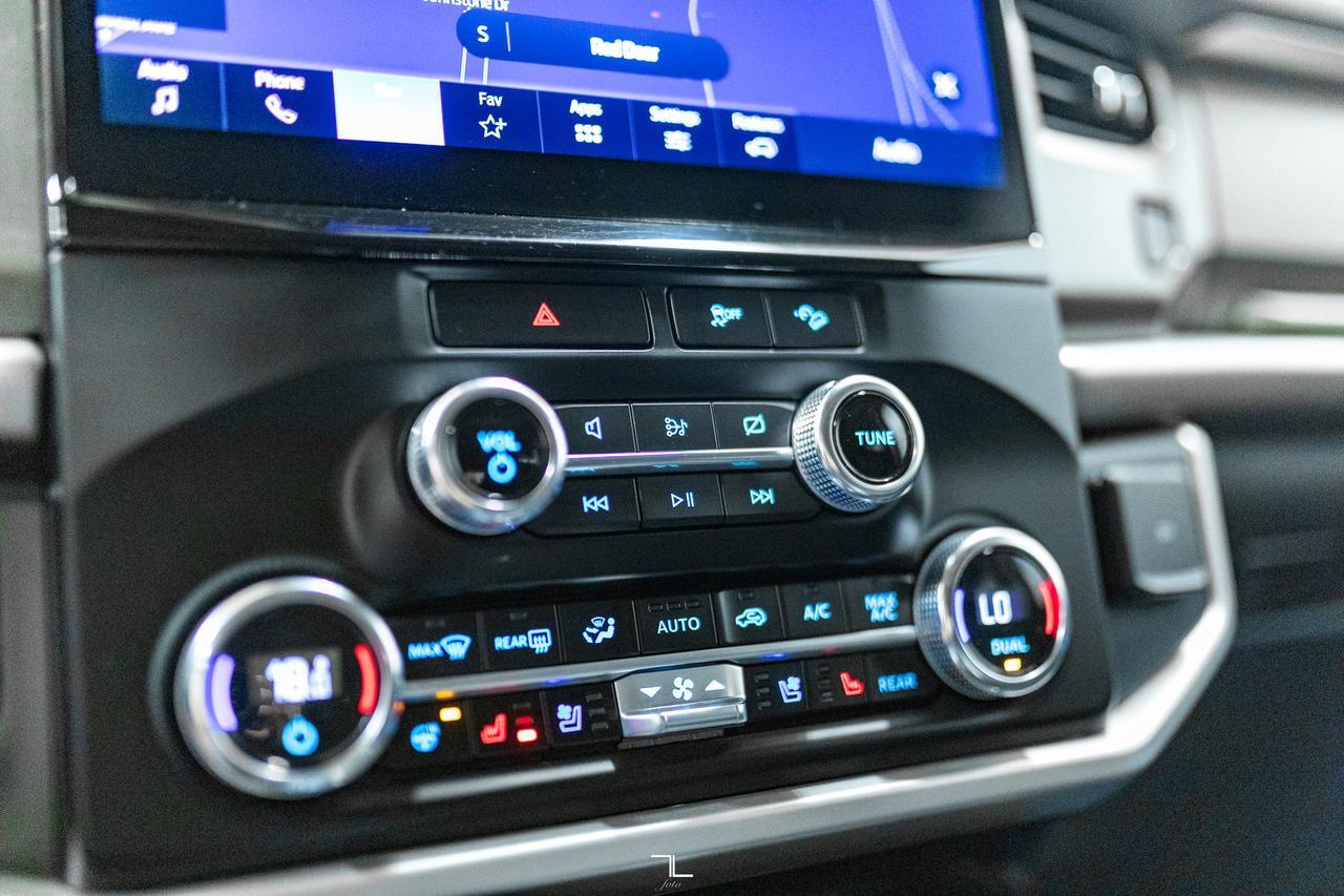 2023 Ford Expedition 4x4 XLT Luxury Leather Nav BCam Red Deer AB