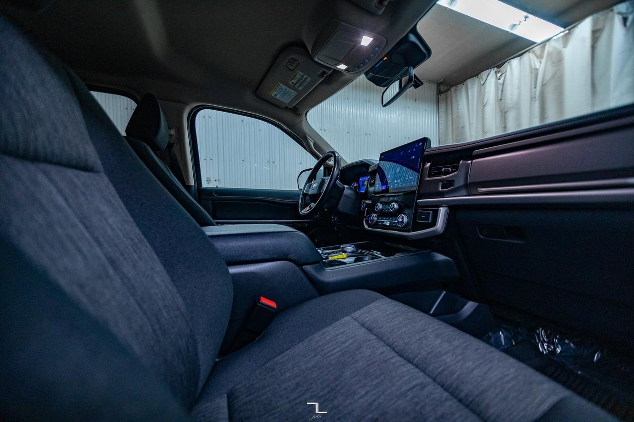 2023 Ford Expedition AWD XLT Nav BCam PSeat Red Deer AB