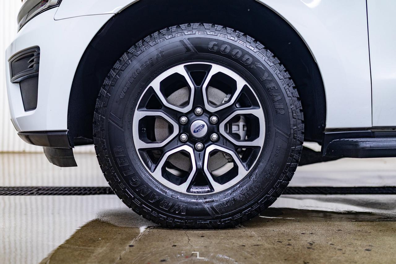 2023 Ford Expedition AWD XLT Nav BCam PSeat Red Deer AB