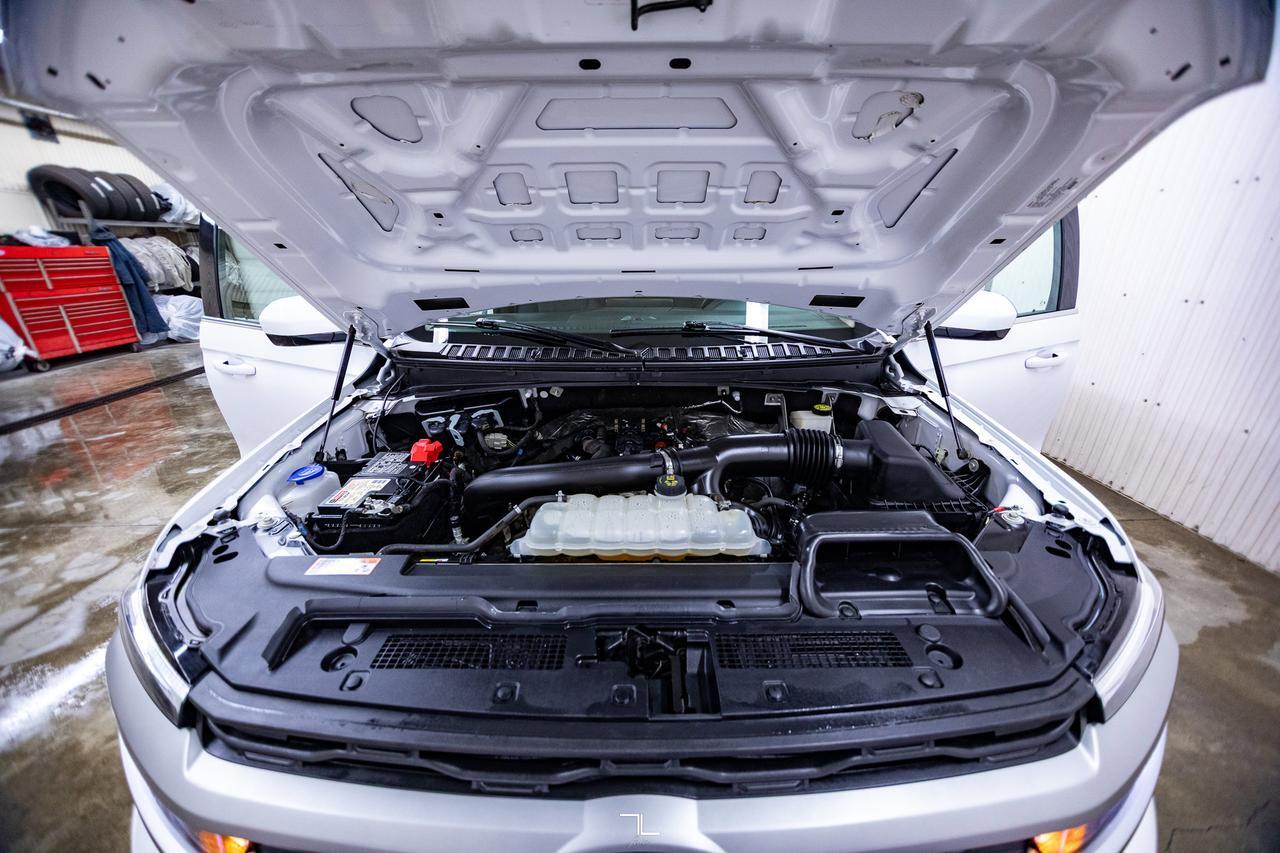 2023 Ford Expedition AWD XLT Nav BCam PSeat Red Deer AB