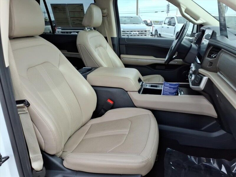2023 Ford Expedition Limited Del Rio TX