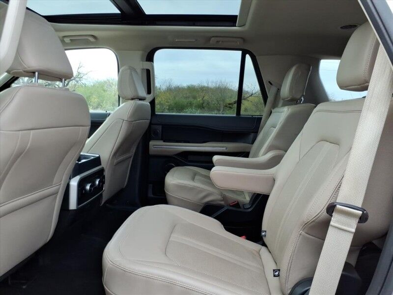 2023 Ford Expedition Limited Del Rio TX
