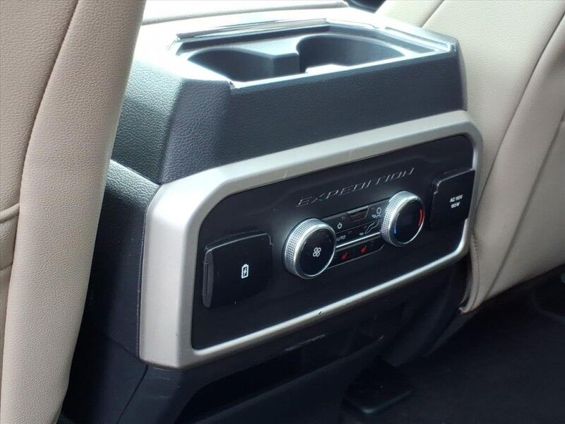 2023 Ford Expedition Limited Del Rio TX