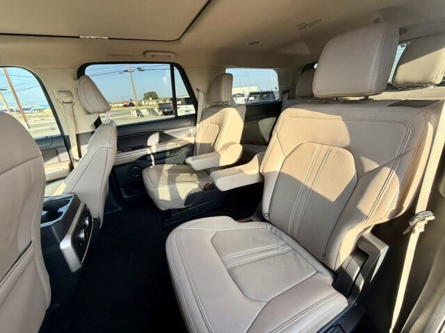 2023 Ford Expedition Limited  TX