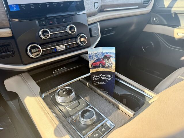 2023 Ford Expedition Limited  TX