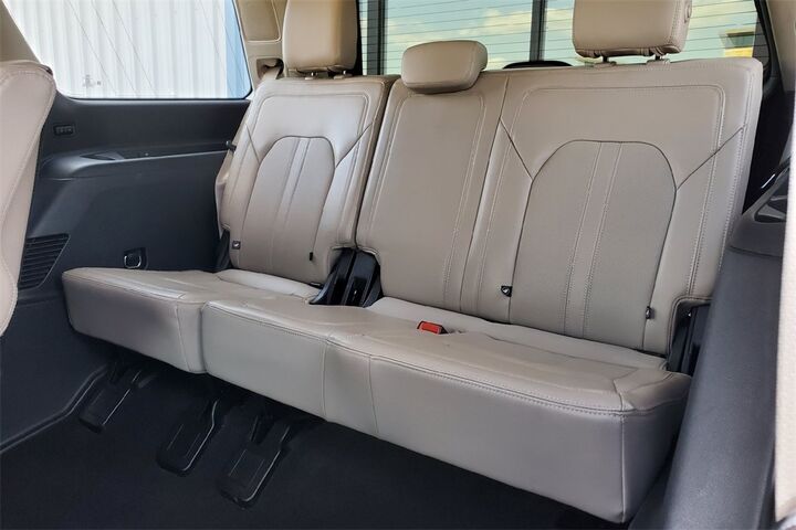 2023 Ford Expedition Limited  TX