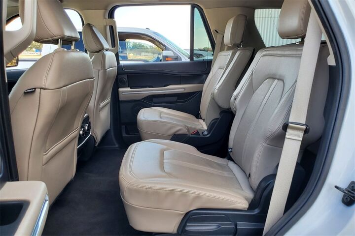 2023 Ford Expedition Limited  TX