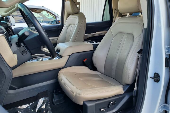 2023 Ford Expedition Limited  TX