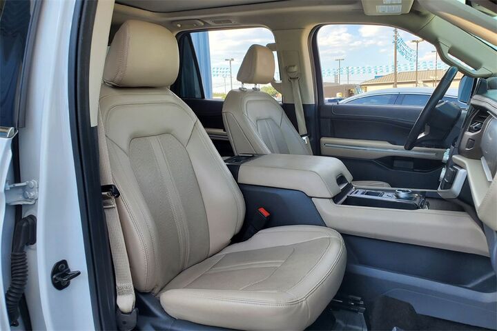 2023 Ford Expedition Limited  TX