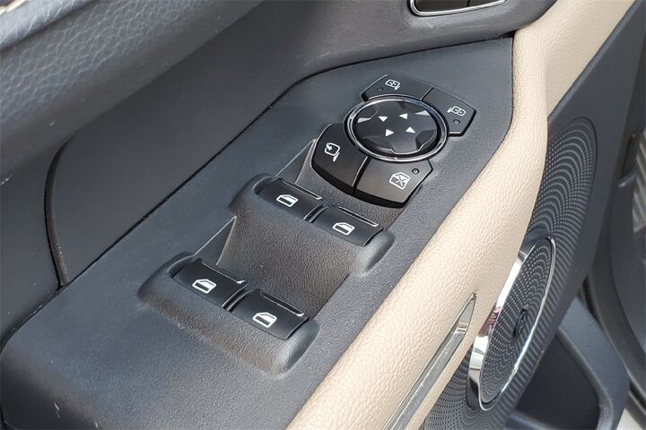 2023 Ford Expedition Limited  TX