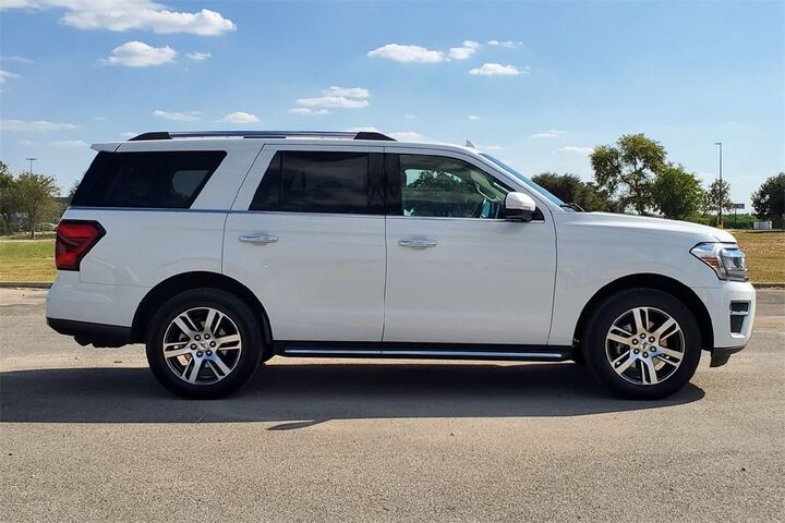 2023 Ford Expedition Limited  TX