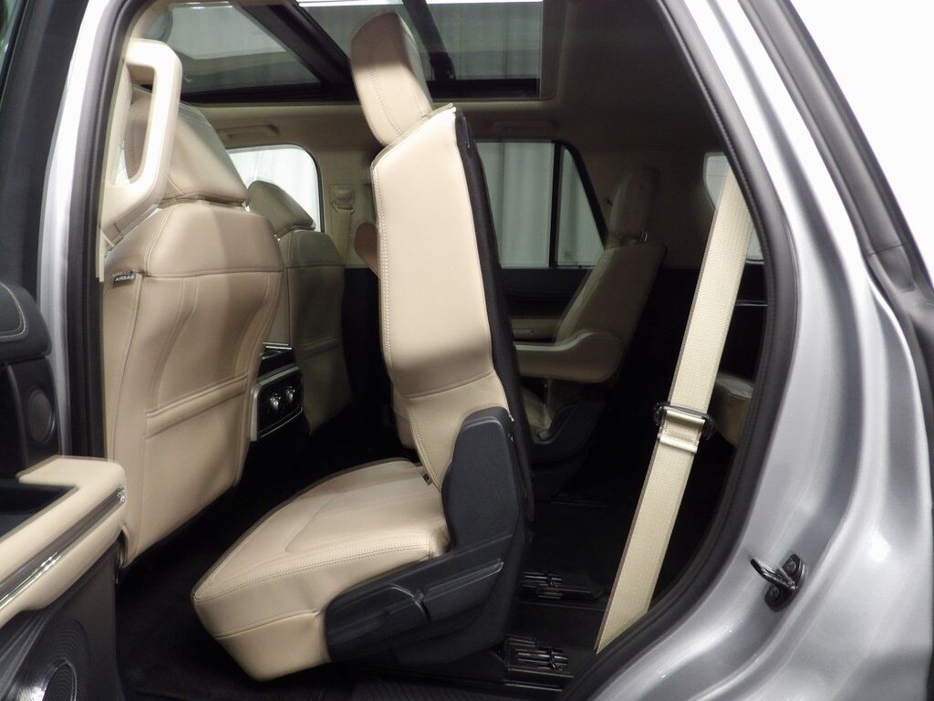 2023 Ford Expedition Limited 4WD 7 Passenger Fond du Lac WI
